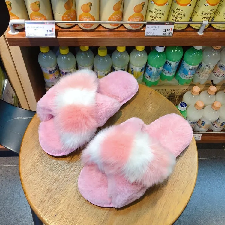 2020 Comfortable Faux Fur Cross Slippers