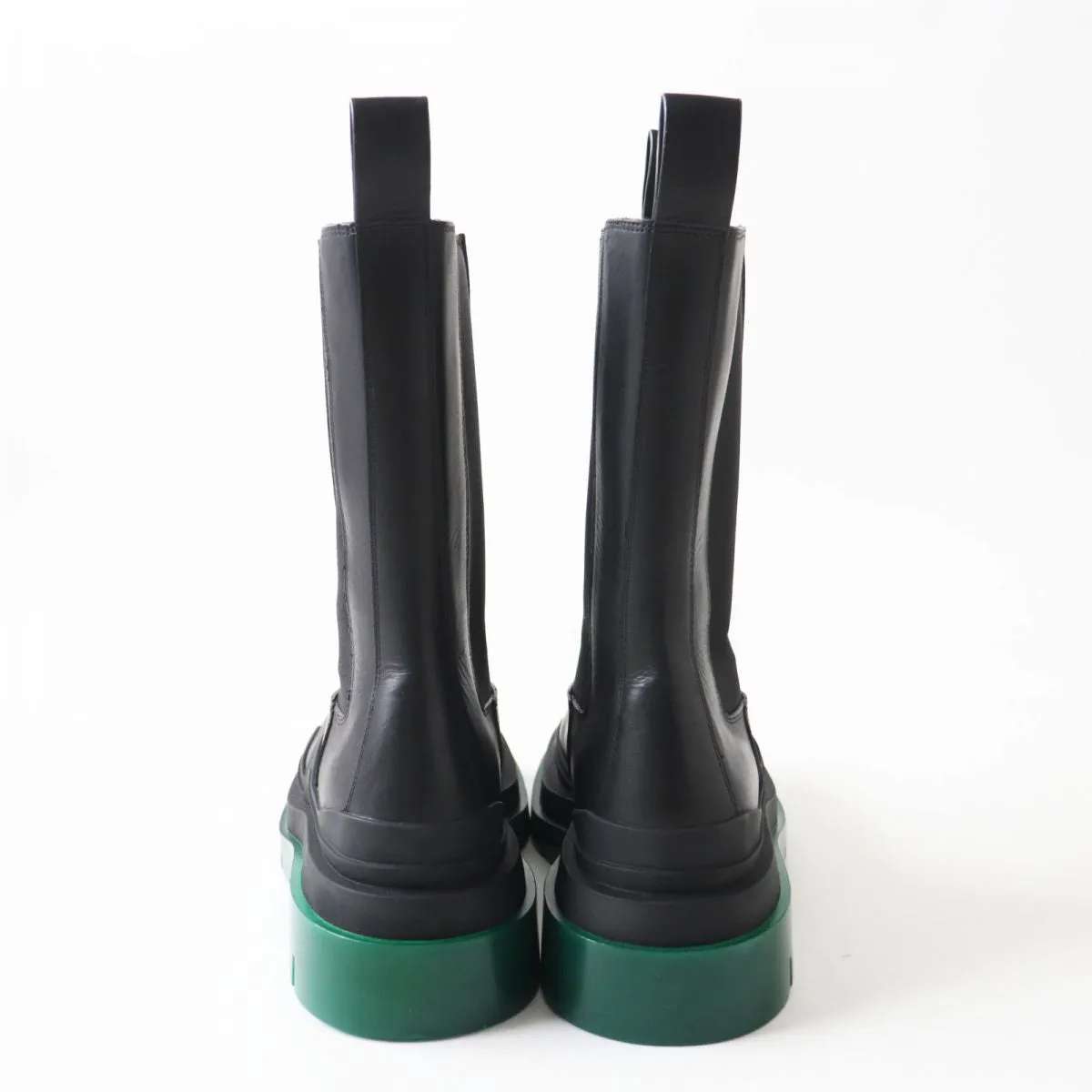 Bottega Veneta Women's Leather Chelsea Boots Black Green