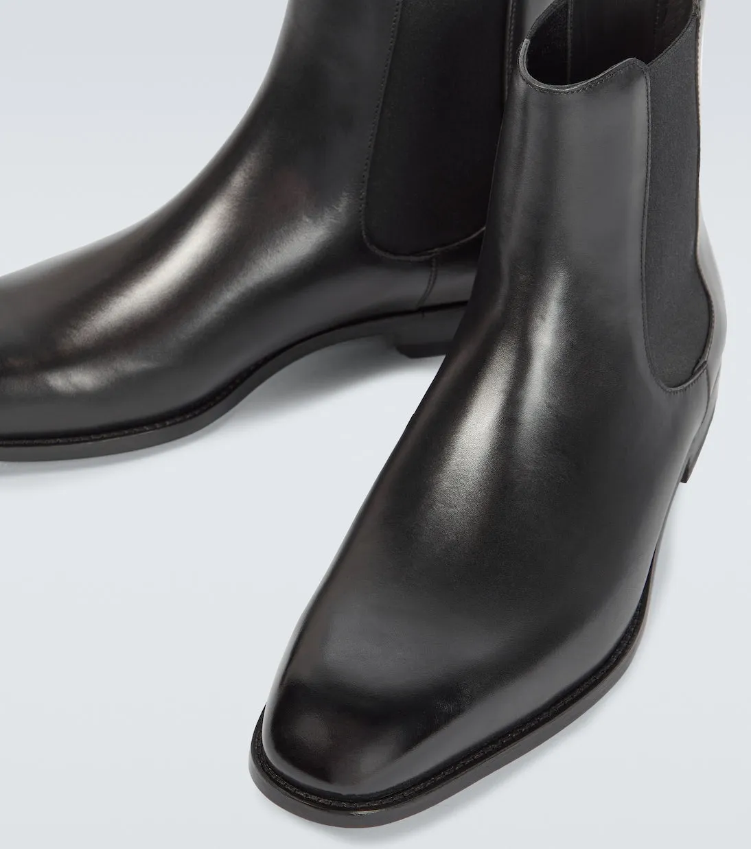 Leather Chelsea boots delsa Manolo Blahnik, black