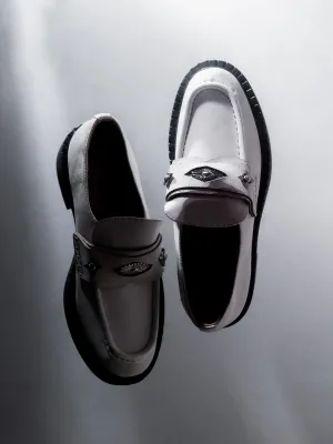 Terra 𖠁 Round Toe Chunky Ridge Metal Pierce Loafers